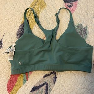 Light weight sports bra